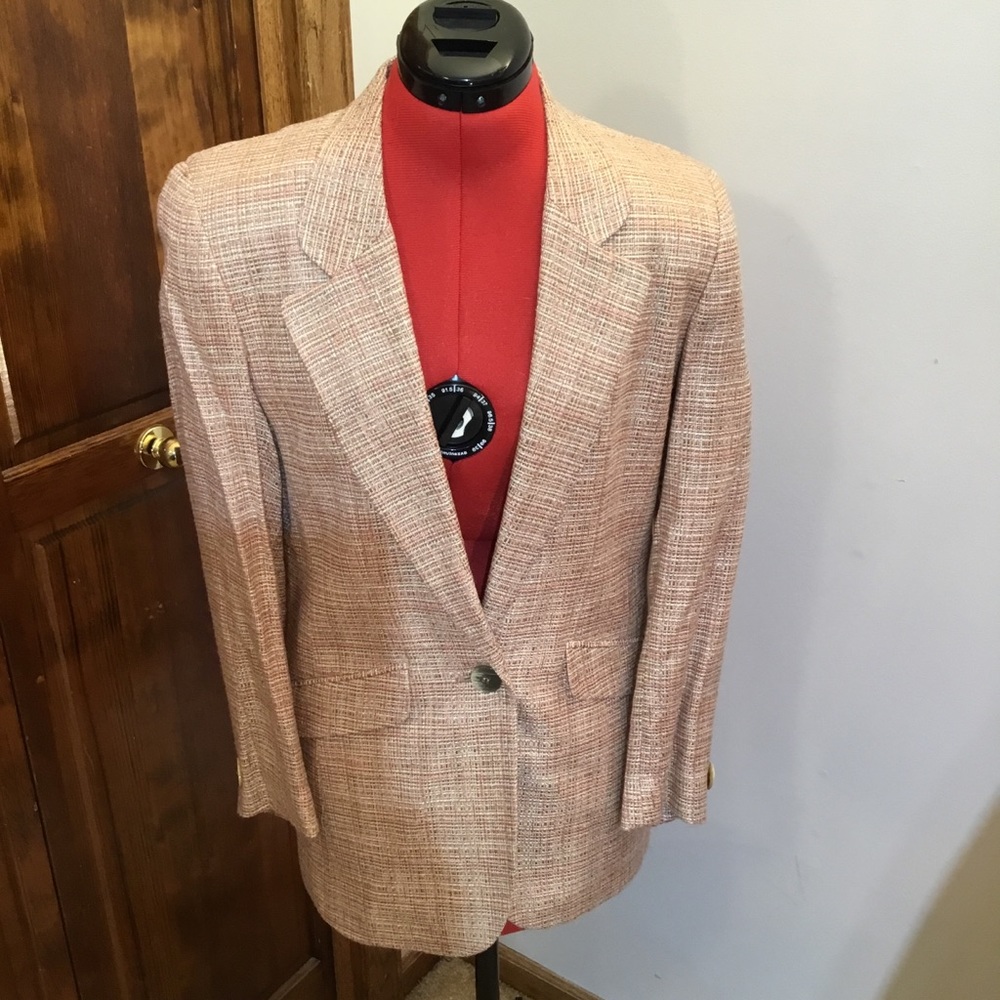 Evan Picone blazer, size 4, pockets, heavy padding